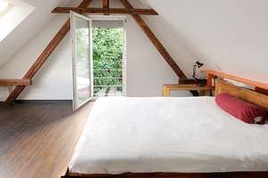 Property thumbnail 9