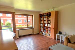 HH-SASEL: 4 Zi. EG-Eigentumswohnung mit West-Balkon, nahe dem AEZ
ruhig - hell - modernisiert – Die vollständige Adresse der Immobilie erhältst du vom Anbieter., 22395 Sasel, Hamburg – Vorschaubild 5
