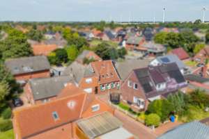 Nahe der Ems - Attraktives Einfamilienhaus mit Garten und zwei Garagen – Die vollständige Adresse der Immobilie erhältst du vom Anbieter., 26725 Petkum, Emden – Vorschaubild 2
