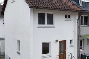 Charmantes Reiheneckhaus mit Hof & Garage – Ihr eigenes Zuhause in Weißenau – Die vollständige Adresse der Immobilie erhältst du vom Anbieter., 88214 Ravensburg – Vorschaubild 1