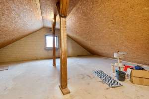 MEHRFAMILIENHAUS MIT ENTWICKLUNGSPOTENZIAL IN ALBECK – Die vollständige Adresse der Immobilie erhältst du vom Anbieter., 89129 Langenau – Vorschaubild 23