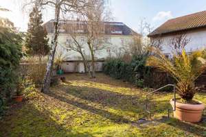 RESERVIERT!Zweifamilienhaus sofort frei: Garten, Wintergarten, 4 Garagen – käuferprovisionsfrei – Die vollständige Adresse der Immobilie erhältst du vom Anbieter., 68239 Seckenheim, Mannheim – Vorschaubild 16