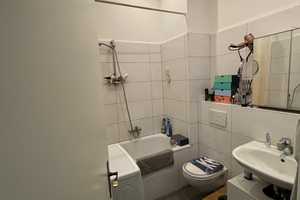 3-Zimmer-Altbauwohnung mit Balkon und Einbauküche - Top-Lage Nordend-Ost – Rothschildallee 41, 60389 Frankfurt am Main – Vorschaubild 10