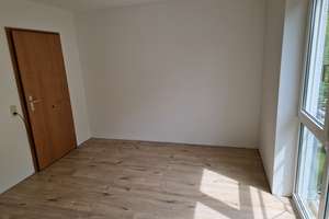 Moderne 2-Zimmer-Wohnung mit Balkon, Aufzug und Tiefgaragenstellplatz! – Habsburgerring 11, 78048 Villingen, Villingen-Schwenningen – Vorschaubild 6