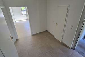 Viel Freiraum: Großzügiges Haus in Hürth – Kaulardstraße 9, 50354 Hürth – Vorschaubild 3