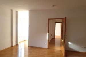 Helle 4-Raum-Wohnung mit Balkon zu vermieten – Rothenseer Straße 33, 39124 Neue Neustadt, Magdeburg – Vorschaubild 2