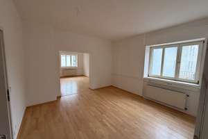 11-Zimmer Haus mit Wohnen, Gewerbe/Büro und Garage in Heilbronner Kernstadt – Siebeneichgasse 12, 74072 Heilbronn, Heilbronn – Vorschaubild 9