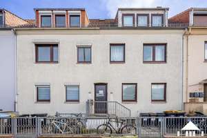 Bremen-Neustadt | Gepflegte Kapitalanlage mit Entwicklungsmöglichkeiten – Die vollständige Adresse der Immobilie erhältst du vom Anbieter., 28199 Hohentor, Bremen – Vorschaubild 2