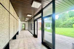 Freistehender Bungalow mit großem Garten, Pool und Garage in exklusiver Lage in Essen Bredeney – Essen – Vorschaubild 8