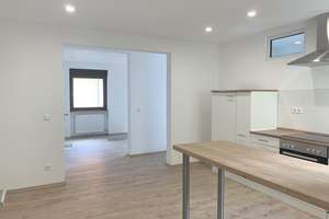Moderne & helle 2-Zimmer-Wohnung mit Küche in Walzbachtal