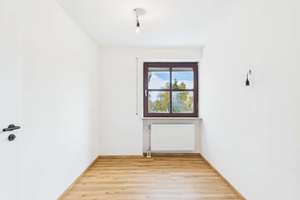 Erstbezug nach Modernisierung: Großzügige 3-Zimmer-Wohnung mit Balkon in begehrter Lage! – Die vollständige Adresse der Immobilie erhältst du vom Anbieter., 93051 Kumpfmühl-Ziegetsdorf-Neuprüll, Regensburg – Vorschaubild 15