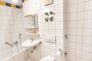 Attraktive, renovierte Ergeschosswohnung mit Tiefgarage in Top-Lage nahe Uni / FOS /BOS  – Die vollständige Adresse der Immobilie erhältst du vom Anbieter., 93053 Galgenberg, Regensburg – Vorschaubild 6
