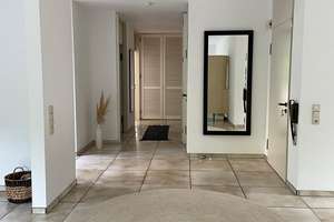 Lichtdurchflutete  120qm-Wohnung mit Garten & Pool in Königswinter – Die vollständige Adresse der Immobilie erhältst du vom Anbieter., 53639 Königswinter – Vorschaubild 3