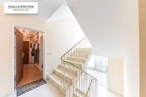 Lichterfüllte 2-Zimmerwohnung mit Loggia & idealem Schnitt in bester, zentraler Innenstadtlage – Köln – Vorschaubild 2