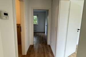 Sanierte 3-Zimmer-Wohnung mit funktionaler Raumaufteilung und Balkon – Altmühlstraße 6, 38120 Weststadt, Braunschweig – Vorschaubild 6
