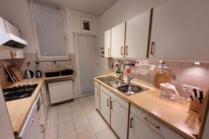 Property thumbnail 12