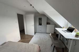 Möblierte DG-Wohnung in ruhiger Lage – Duisburg Süd – Die vollständige Adresse der Immobilie erhältst du vom Anbieter., 47269 Rahm, Duisburg – Vorschaubild 4