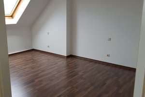 Charmante Dachgeschoß-Wohnung – Mierendorffstrasse 59, 4318 Anger-Crottendorf, Leipzig – Vorschaubild 2