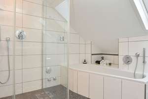 Modern möblierte Wohnung mit Balkon und Klimaanlage  in Stuttgart Riedenberg – Die vollständige Adresse der Immobilie erhältst du vom Anbieter., 70619 Riedenberg, Stuttgart – Vorschaubild 17