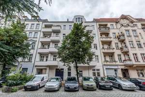Vermietetes Studio-Apartment in ruhiger Hoflage nahe Maxplatz