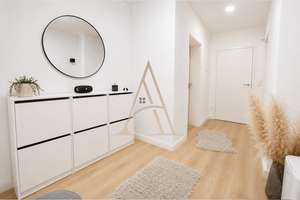 Helle 3-Zimmer-Wohnung mit Balkon & Einbauküche in Rheinlage von Köln-Porz – Die vollständige Adresse der Immobilie erhältst du vom Anbieter., 51143 Porz (Ortsteil), Köln – Vorschaubild 3