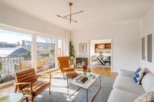 Großzügige Familienwohnung mit Charme, Raffinesse & Südbalkon in Prenzlauer Berg – Die vollständige Adresse der Immobilie erhältst du vom Anbieter., 10435 Prenzlauer Berg, Berlin – Vorschaubild 1