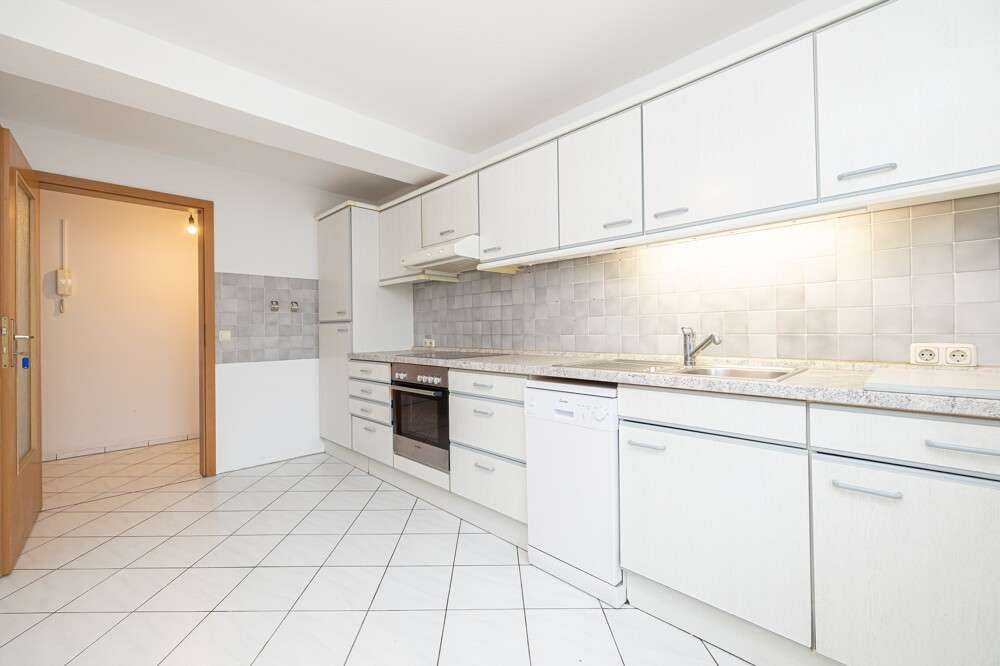 Immobilie in Hohenfelde - Top-Gepflegtes Anwesen mit 4 Wohnungen, Stall und Hauskoppel in Ostseenähe - Bild 15