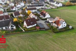 gepflegtes Einfamilienhaus am Feldrand – Die vollständige Adresse der Immobilie erhältst du vom Anbieter., 86343 Königsbrunn – Vorschaubild 1