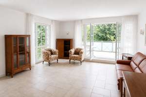 Obermenzing am Nymphenburger Kanal - freie 3-Zimmer-Wohnung im 1. OG mit TG-Stellplatz Baujahr: 2003 – Marsopstraße 2b, 81245 Obermenzing, München – Vorschaubild 3