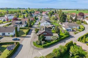 Charmant! Einfamilienhaus mit schönem Garten in ruhiger Lage – Die vollständige Adresse der Immobilie erhältst du vom Anbieter., 88480 Achstetten – Vorschaubild 7