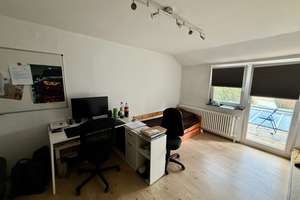 Tolles Einfamilienhaus mit großen Wintergarten sowie großem Garten zentral im Nienburger Leintor! – Die vollständige Adresse der Immobilie erhältst du vom Anbieter., 31582 Nienburg (Weser) – Vorschaubild 11