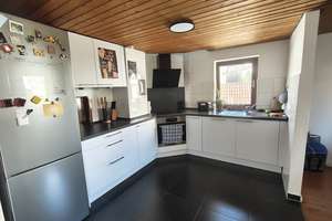 3,5-Zimmer-Wohnung mit Balkon und Einbauküche – Christian-Fink-Straße 11, 73732 Hegensberg, Esslingen am Neckar – Vorschaubild 3
