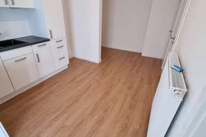 2-Zimmer-Wohnung in der Karlsruher Weststadt – Kriegsstrasse 244 A, 76135 Weststadt, Karlsruhe – Vorschaubild 2