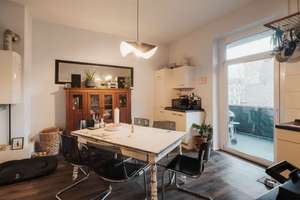 Charmante 3-Zi.-Altbauwohnung mit Balkon – vermietet mit Perspektive zur Eigennutzung – Die vollständige Adresse der Immobilie erhältst du vom Anbieter., 68167 Neckarstadt-Ost/Wohlgelegen, Mannheim – Vorschaubild 3