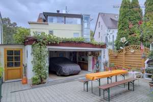 GROSSES ZWEIFAMILIENHAUS MIT LIEBEVOLL GESTALTETEM INNENHOF & DOPPELGARAGE – Die vollständige Adresse der Immobilie erhältst du vom Anbieter., 74080 Böckingen, Heilbronn – Vorschaubild 4