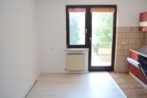 Top 2 Zimmerwohnung mit Balkon – Köln – Vorschaubild 1