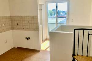 Individuelle Maisonette mit zwei Balkonen – ideal zum Arbeiten, Leben und Zurückziehen