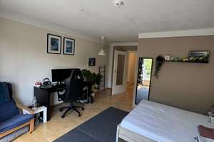 Apartment mit Balkon und schönem Grünblick – Leonore-Kühn-Straße 5, 85049 Friedrichshofen-Hollerstauden, Ingolstadt – Vorschaubild 2