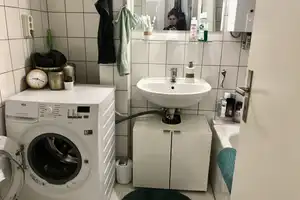 Helle 1,5-Zi.-Wohnung mit Balkon - nähe Stadtpark – Nürnberg – Vorschaubild 5