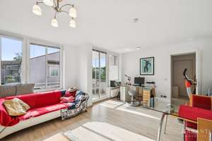 Gepflegte 2 Zimmer-Wohnung mit Westbalkon und Tiefgarage im Grünen – Die vollständige Adresse der Immobilie erhältst du vom Anbieter., 80939 Freimann, München – Vorschaubild 2