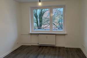 Frisch renovierte 2-Zi.-Wohnung mit Westbalkon in Bramfeld – Ilenkruut 15b, 22179 Bramfeld, Hamburg – Vorschaubild 3