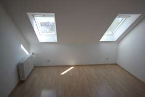 Duisburg - Neudorf, renovierte 3 Zimmer mit XXL Balkon in Südlage – Waldstraße 103, 47057 Neudorf-Süd, Duisburg – Vorschaubild 3