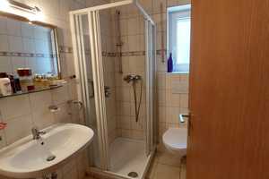 Traditionell möblierte 2-Zimmer-Hochparterre-Wohnung mit Balkon in Hagen – Buscheystraße 43a, 58089 Hagen – Vorschaubild 15