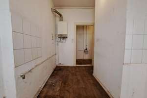 Leerstehende und renovierungsbedürftige 2-Zimmer-Erdgeschosswohnung – Flughafenstraße 24, 12053 Neukölln (Ortsteil), Berlin – Vorschaubild 11