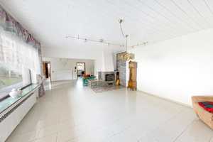 Hürth! Barrierefreier Bungalow mit aufgestocktem Walmdach, Sonnengarten, Kamin und Garage! (LK 4693) – Rhein-Erft-Kreis – Vorschaubild 4