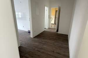 Miet mich - 2-Zimmer-Wohnung in zentraler Lage mit Balkon – Waterloostr. 10, 45141 Nordviertel, Essen – Vorschaubild 2