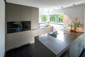 Freihstehendes Architektenhaus mit großem Garten – Gerlachweg 14B, 80999 Untermenzing, München – Vorschaubild 7