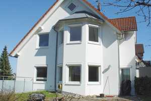 GROSSZÜGIGES FAMILIENHEIM IN RENNINGEN – Böblingen (Kreis) – Vorschaubild 1