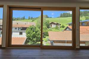 Wohnen mit Charakter: 3-Zimmer-Dachgeschosswohnung in Rettenberg – Kirchbichl 1, 87549 Rettenberg – Vorschaubild 4