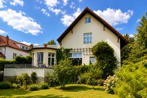 Historische Landhausvilla von 1911 auf parkähnlichem Südgrundstück in bester Lage – Die vollständige Adresse der Immobilie erhältst du vom Anbieter., 14129 Nikolassee, Berlin – Vorschaubild 2